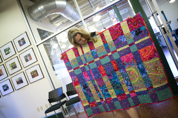 Etsy Craft Entrepreneuship Workshop student Shannon VanAlsbury shares the contemporary style quilt she created.
