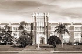 Sarasota Art Museum now open in former Sarasota High School