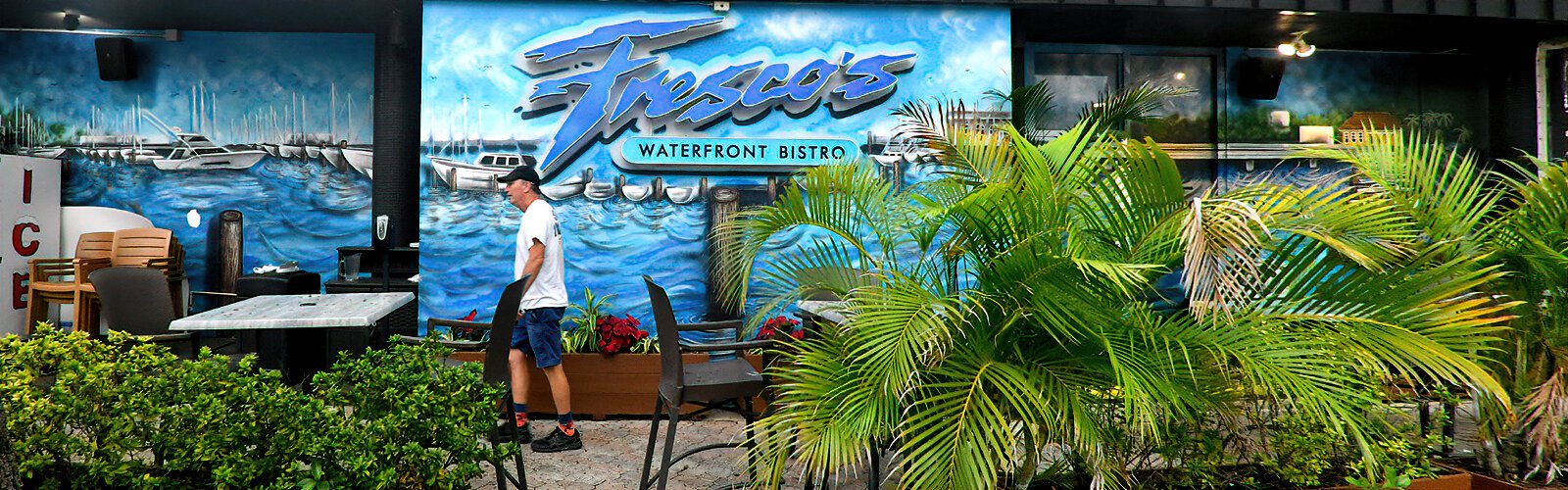  Fresco’s Waterfront Bistro is the only waterfront restaurant with a view of the Municipal Marina at the start of the St. Pete Pier.
