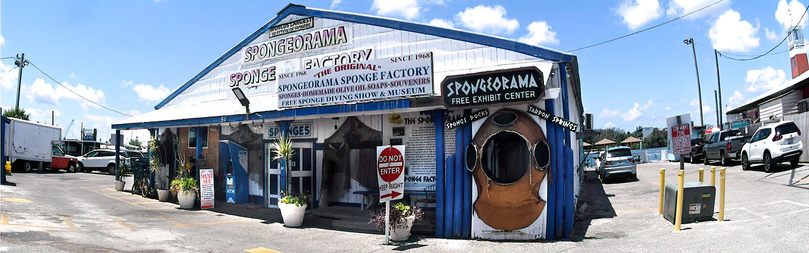 The Tarpon Springs Spongeorama Museum and Factory is an informative exhibit center about the sponge industry that Greek immigrants revolutionized. 