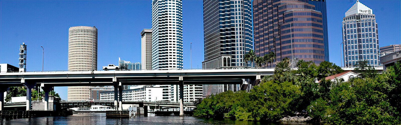 A Craft cruise along the Hillsborough River offers a breathtaking perspective of downtown Tampa’s skyline