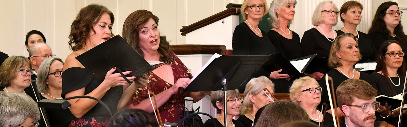 Soloists soprano Susan Hellman Spatafora and mezzo-soprano Robyn Rocklein perform the Domine from the Gloria in Mozart’s Great Mass in C minor.