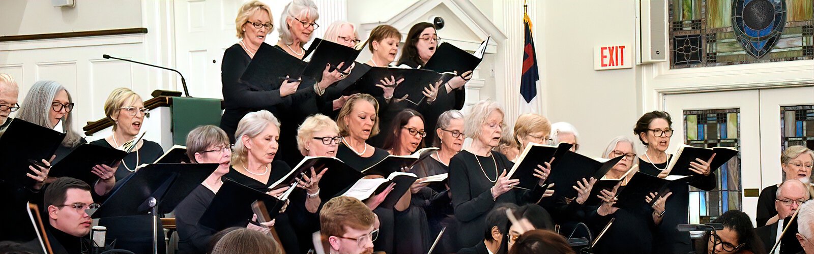  Formed 57 years ago, the Tampa Oratorio Singers is an auditioned concert chorus comprised of talented volunteer singers from the Tampa Bay area.