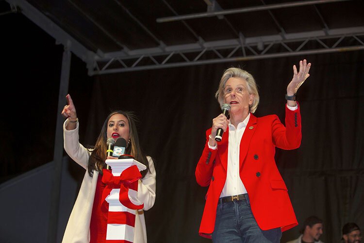 Tampa Mayor Jane Castor and WFLA News Channel 8 anchor Paola Suro lead the countdown to the lighting of seven Christmas trees at Tampa's annual Santa Fest & Tree Lighting.